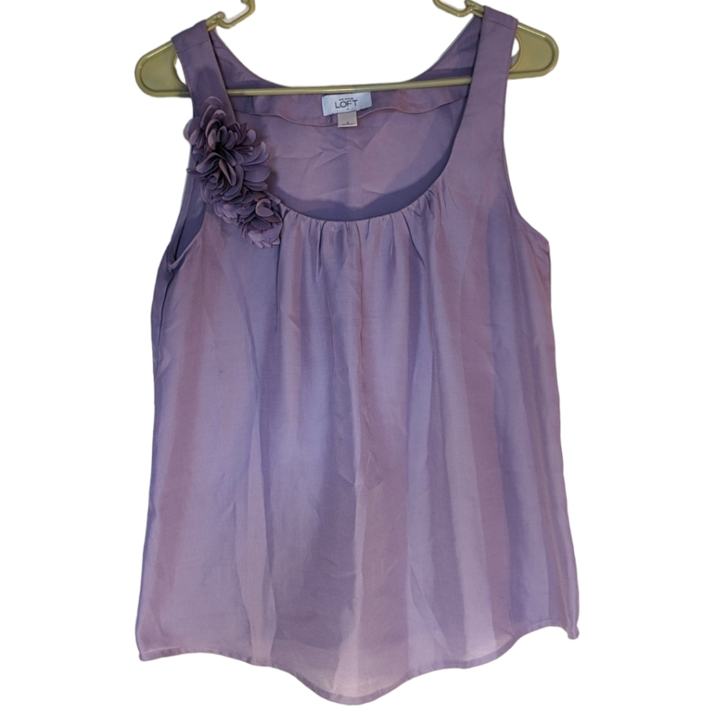 Loft woman's shirt Flower design Size S Purple